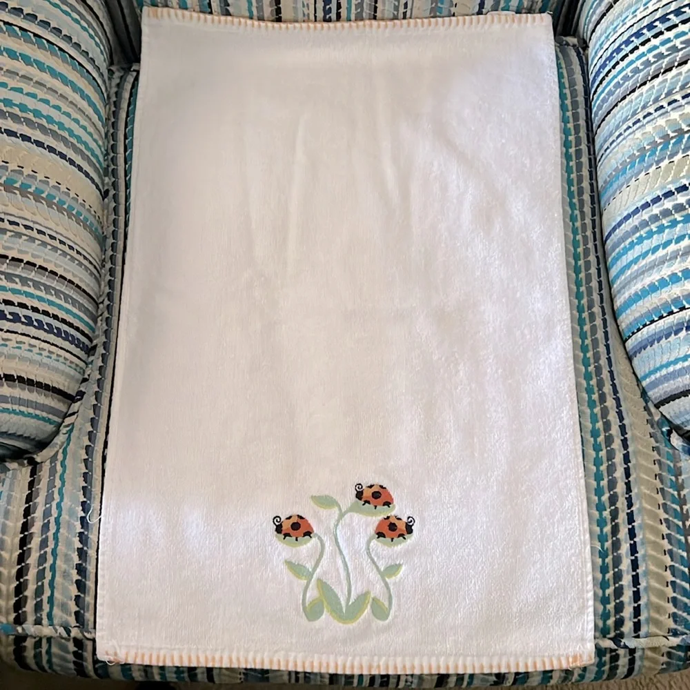 White Hand Towels with Ladybug Embroidery - Bathroom Kitchen Home Decor 2pc Set